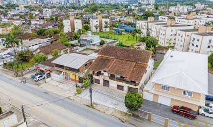 Terreno à venda na Guanabara, 629, Guanabara, Joinville por R$ 2.220.000