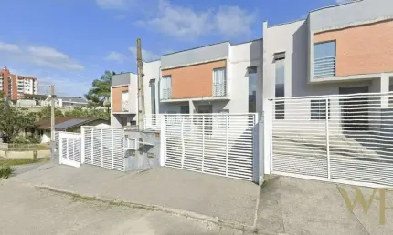 Casa com 3 quartos à venda na dos Búzios, 151, Bom Retiro, Joinville por R$ 730.000