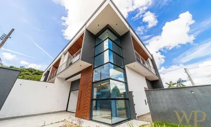 Casa com 3 quartos à venda na Rua Rio Negrinho, 536, Saguaçu, Joinville por R$ 1.450.000