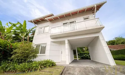 Casa com 3 quartos à venda na Rua José Boiteux, 357, Glória, Joinville por R$ 1.880.000