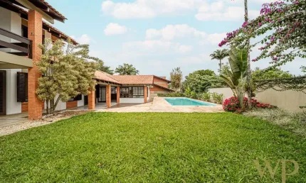 Casa com 4 quartos à venda na Ribeirão Preto, 141, América, Joinville por R$ 2.850.000