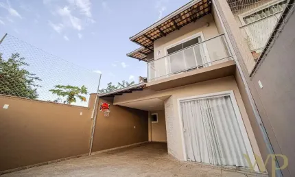 Casa com 3 quartos à venda na Adolfo Kluver, 119, Vila Nova, Joinville por R$ 520.000