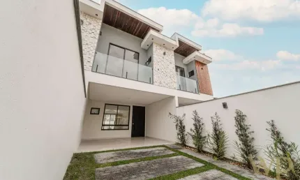 Casa com 3 quartos à venda na Rua Guilherme Reimer, 70, Saguaçu, Joinville por R$ 795.000