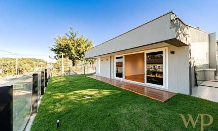 Casa com 3 quartos à venda na Copacabana, 1084, Floresta, Joinville por R$ 1.495.000