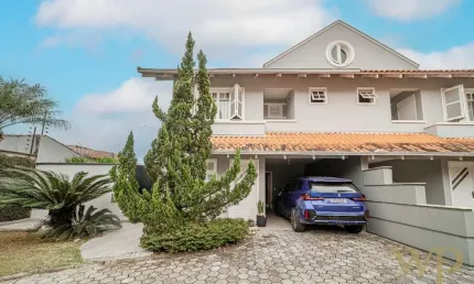Casa em condomínio fechado com 3 quartos à venda na Rua Paulo Henk, 245, Glória, Joinville por R$ 1.390.000