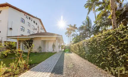 Casa em condomínio fechado com 3 quartos à venda na de Lion, 265, Saguaçu, Joinville por R$ 1.600.000