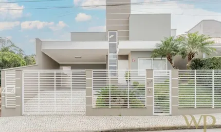Casa com 3 quartos à venda na rua olaria, 894, floresta, joinville por r$ 1.600.000
