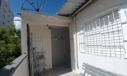 Casa com 3 quartos para alugar na Rua das Jóias, --, Vila do Encontro, São Paulo