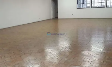 Conjunto comercial com 422m² no Centro  de  São Paulo