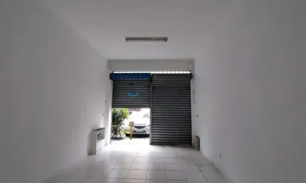 Casa comercial com 1 sala para alugar na Rua Francisco Dias, --, Bosque da Saúde, São Paulo