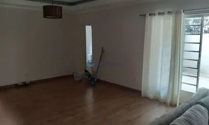 Casa com 3 quartos para alugar na Rua Dona Eponina Afonseca, --, Granja Julieta, São Paulo
