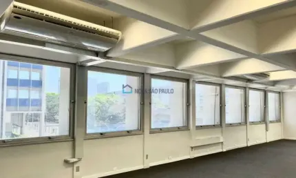 Sala comercial para alugar na Avenida das Nações Unidas, --, Vila Gertrudes, São Paulo
