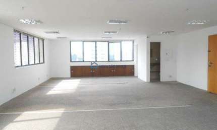 Sala comercial com 2 salas para alugar na Rua Vieira de Morais, --, Campo Belo, São Paulo
