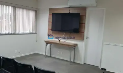 Salas comercial , 1 vaga , banheiro, ao lado metro Jabaquara