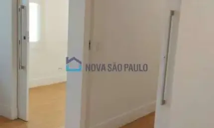 Sala comercial com 1 sala para alugar na Rua Coronel Artur de Paula Ferreira, --, Vila Nova Conceição, São Paulo