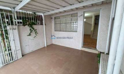 Sobrado de 2 dorm. com 1 vaga e edícula em excepcional localização. Apenas 200 metros do Metrô Saúde
