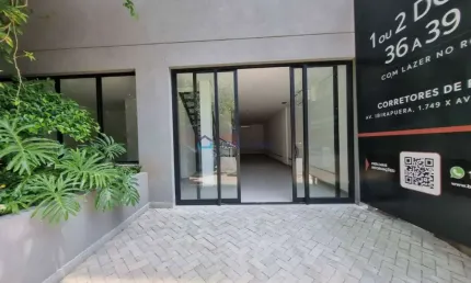 Imóvel comercial com mezanino em moema para locação, com 105m²