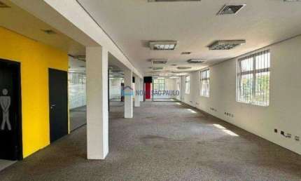 Prédio comercial na Vila Leopoldina, 3 andares, 1.000m² em um terreno de 700m², 10 vagas