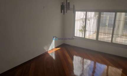 Sobrado residencial com 3 quartos, sendo 1 suíte e 02 vagas de garagem- Ipiranga