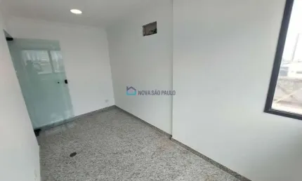 Ecxelente localização, proximo ao metro praça da arvore e saude
