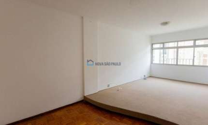 Apartamento com 3 quartos para alugar na Rua Doutor Eduardo de Souza Aranha, --, Vila Olímpia, São Paulo
