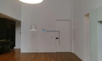 Apartamento com 2 quartos para alugar na Avenida Dona Helena Pereira de Moraes, --, Parque do Morumbi, São Paulo