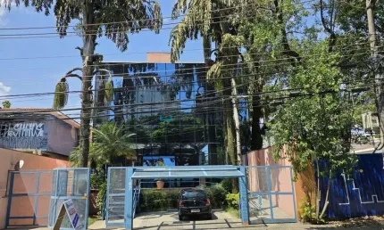 Prédio com 10 salas para alugar na Avenida Indianópolis, --, Indianópolis, São Paulo