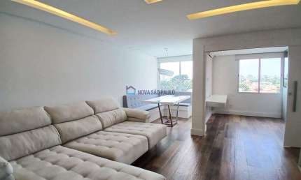 Apartamento Reformado, Piso Aquecido, 2 Quartos, 1 Suíte, 2 banheiros  para Locação
