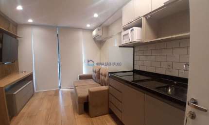 Studio na Saúde. 27m² com 1 Dorm Terraço, Vista Livre, e Lazer com Piscina coberta. Andar alto