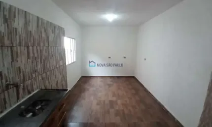 Casa com 2 quartos para alugar na Rua Eugênio Falk, --, Jardim Previdência, São Paulo