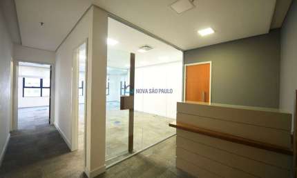 Sala comercial com 4 salas para alugar na Rua Pedroso Alvarenga, --, Itaim Bibi, São Paulo
