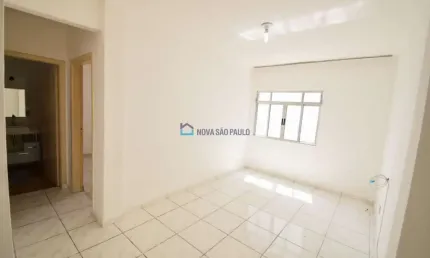Apartamento com 1 quarto para alugar na Avenida Jabaquara, --, Mirandópolis, São Paulo