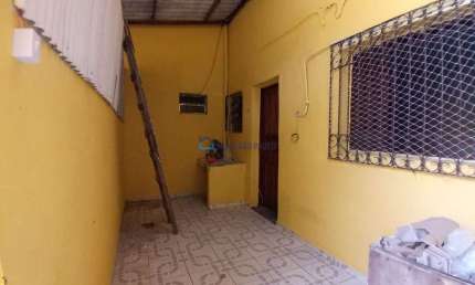 Casa com 2 quartos para alugar na Rua Palermo, --, São Judas, São Paulo