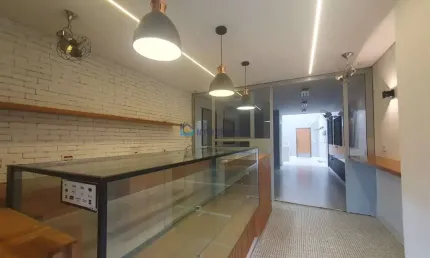 Ponto comercial com 3 salas para alugar na Rua Doutor Renato Paes de Barros, --, Itaim Bibi, São Paulo