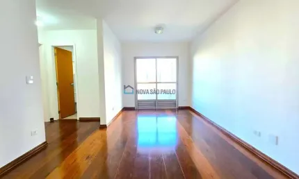 Apartamento para locação na saúde - 02 quartos e 01 vaga