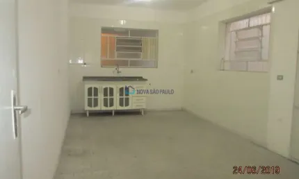 Casa com 3 quartos para alugar na Rua Tiradentes, --, Centro, Diadema, 120 m2 por R$ 2.500