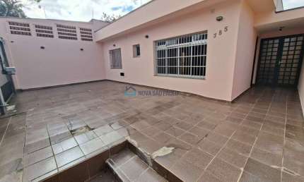 Excelente casa térrea para locação! A 270 metros a pé do metrô Jabaquara!