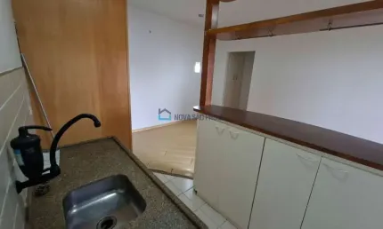 Boa Localização!! imediação do metro Praça da Arvore, !!