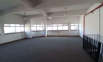 Ótima localização para comercio, fácil acesso a transportes ( vila talarico, vila matilde)