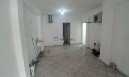 Excelente localização, trav. da Av. Jabaquara prox. ao metro Saúde e praça da Arvore