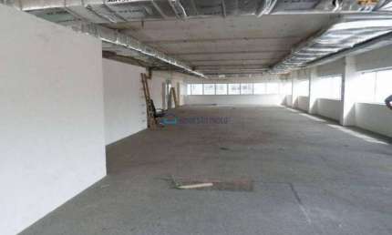 Conjunto para alugar com 453 m² em Moema, ao lado do Shopping Ibirapuera