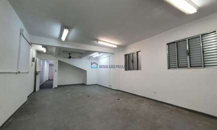 Imóvel comercial ao lado do metrô Jabaquara e colégio Montessouri Santa Teresinha!