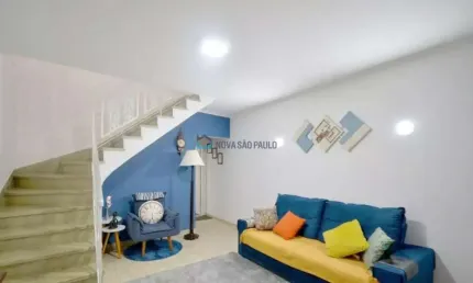 Sobrado 3 dormitorios, 2 vagas e quintal no jardim da saúde!