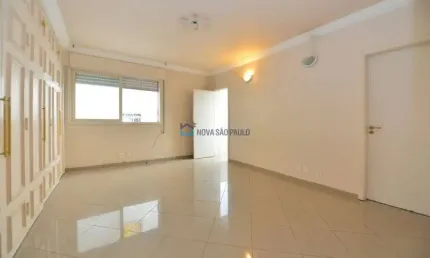 Higienópolis -225m² - 3 dormitórios sendo 2 suítes - dep. empregada - 1 vaga de garagem.