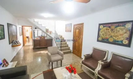 Casa com 3 quartos à venda na Avenida Miguel Estefno, --, Saúde, São Paulo
