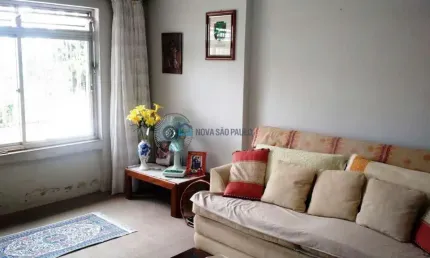 Casa térrea com 2 dormitorios e 6 vagas no  jabaquara.