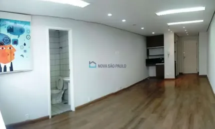 Sala comercial ao lado da estação São Judas do Metro