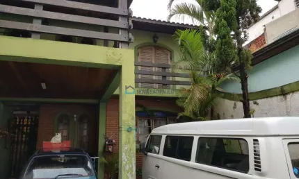 Sobrado ,4 vagas! 1.800 m do Shopping Plaza Sul/10 min ônibus 4 opções de metrô