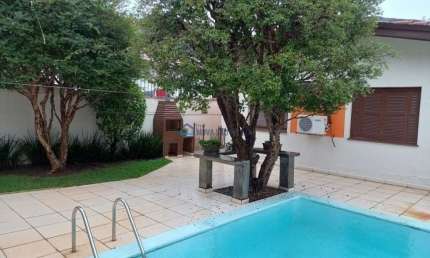 Casa térrea, 3 dormitórioss, suíte, 2 vagas, amplo quintal c/ piscina - Planalto Paulista