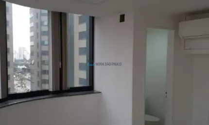 Sala comercial com 6 salas à venda na Avenida Iraí, --, Indianópolis, São Paulo